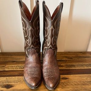 Nocona cowboy boots size 9